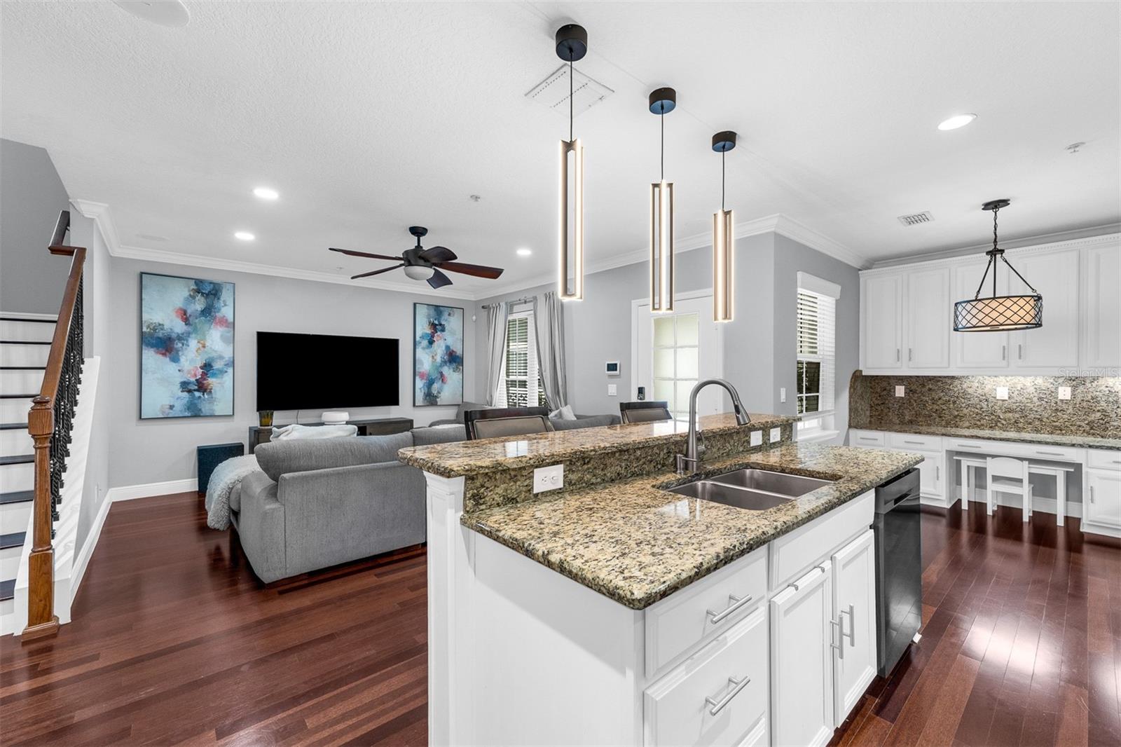 BALDWIN PARKA - Residential