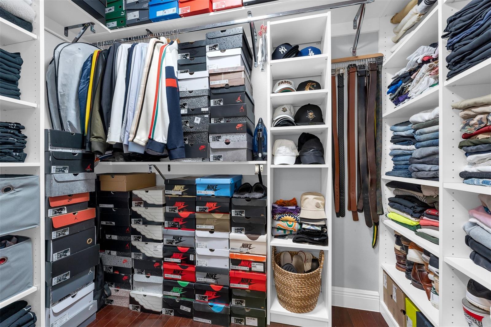 BALDWIN PARKA - Residential