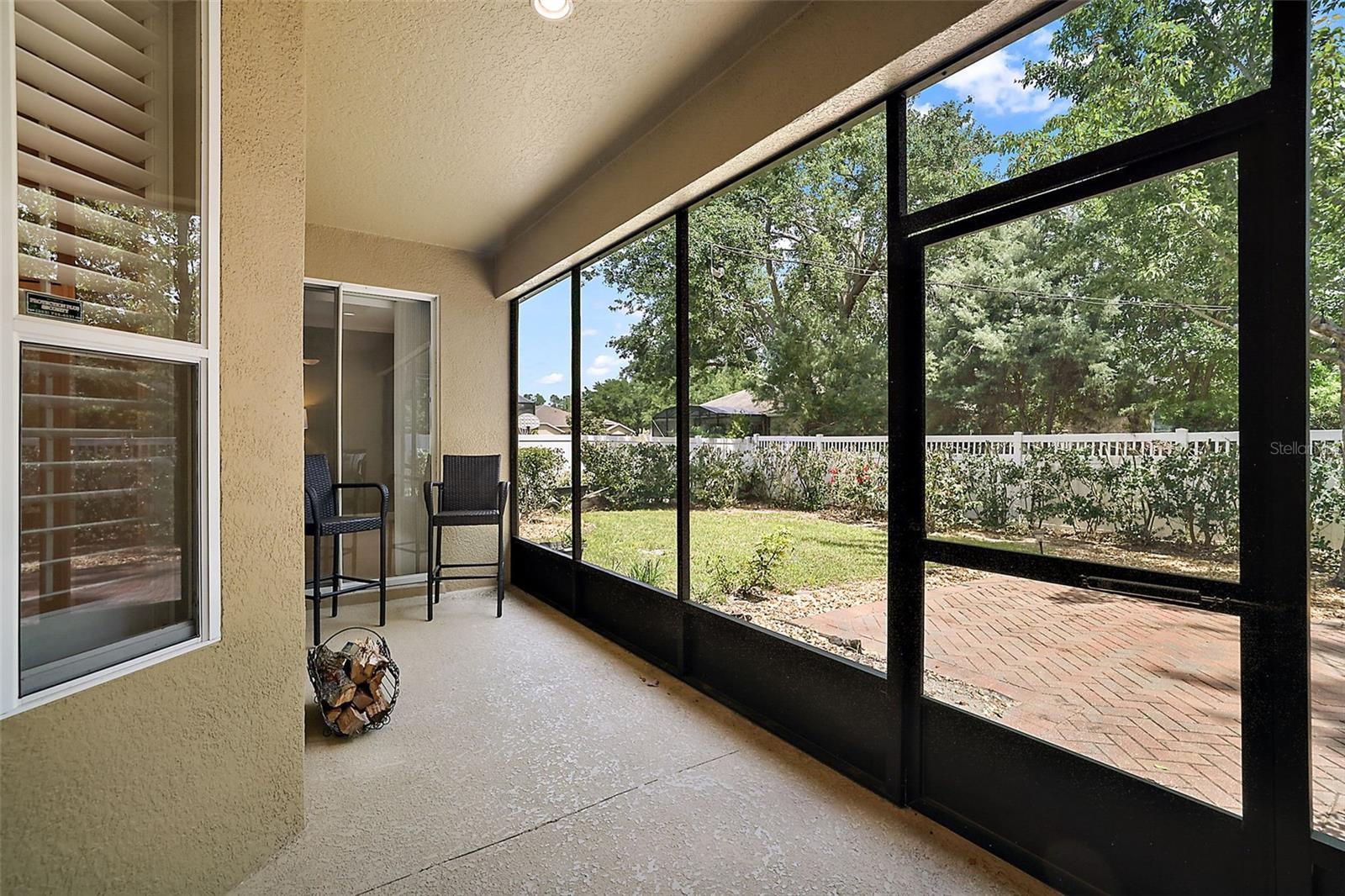 BLUE LAKE ESTATES - Residential Lease