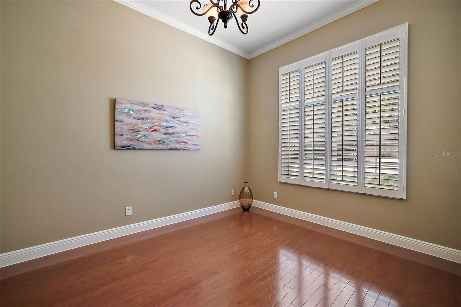 BLUE LAKE ESTATES - Residential Lease