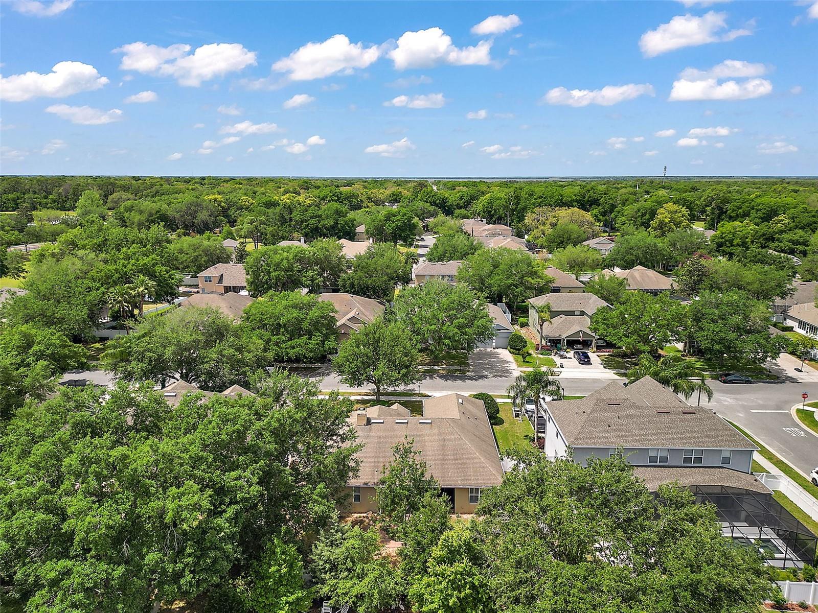 BLUE LAKE ESTATES - Residential Lease