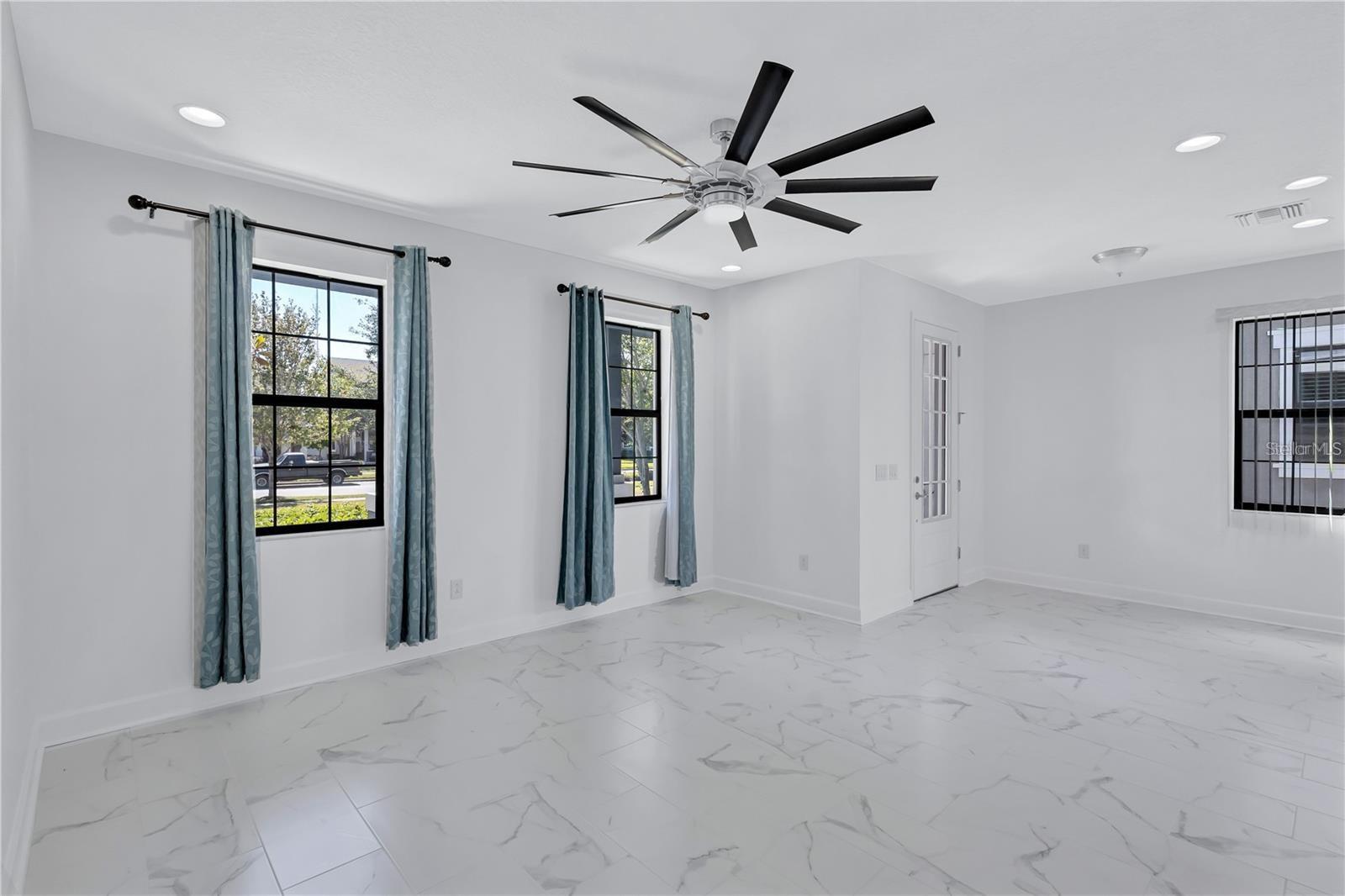 FISHHAWK RANCH WEST PH 2A/2B - Residential