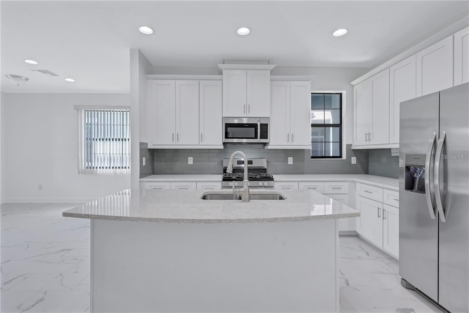 FISHHAWK RANCH WEST PH 2A/2B - Residential