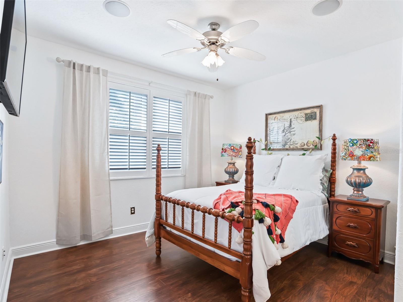 HARBOR HILLS UNIT 01 - Residential