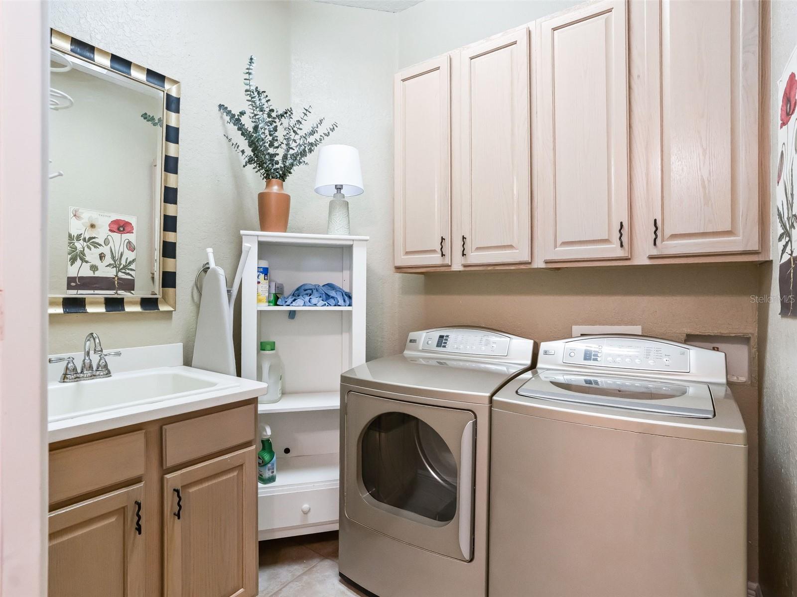 HARBOR HILLS UNIT 01 - Residential