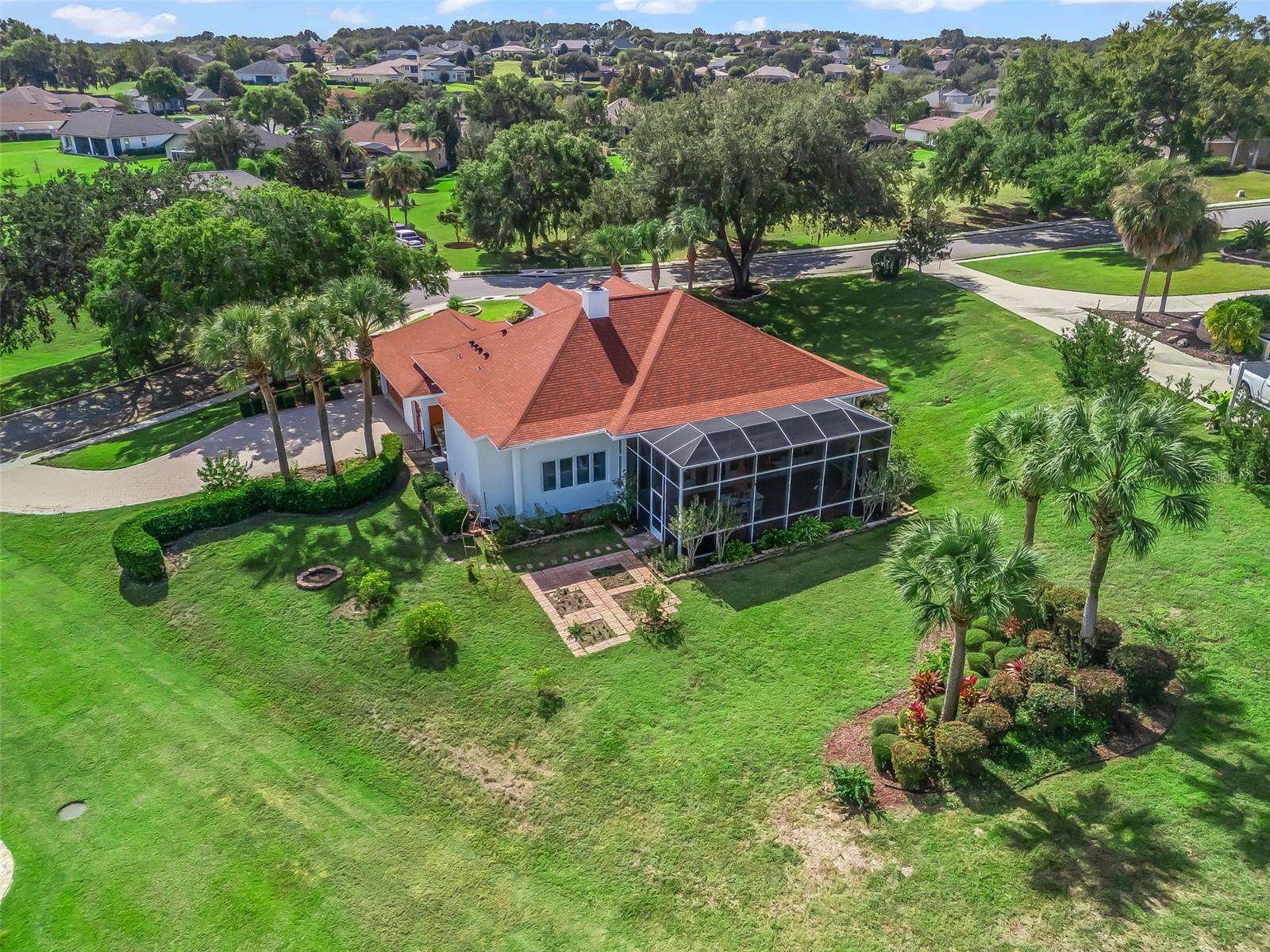 HARBOR HILLS UNIT 01 - Residential