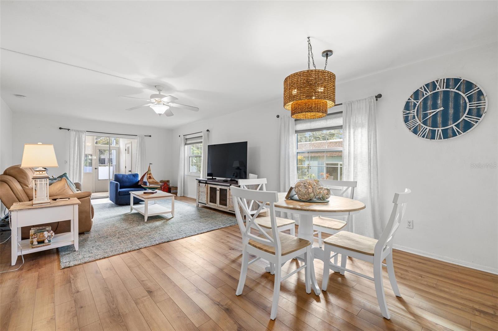 200 GLENNES LANE 103