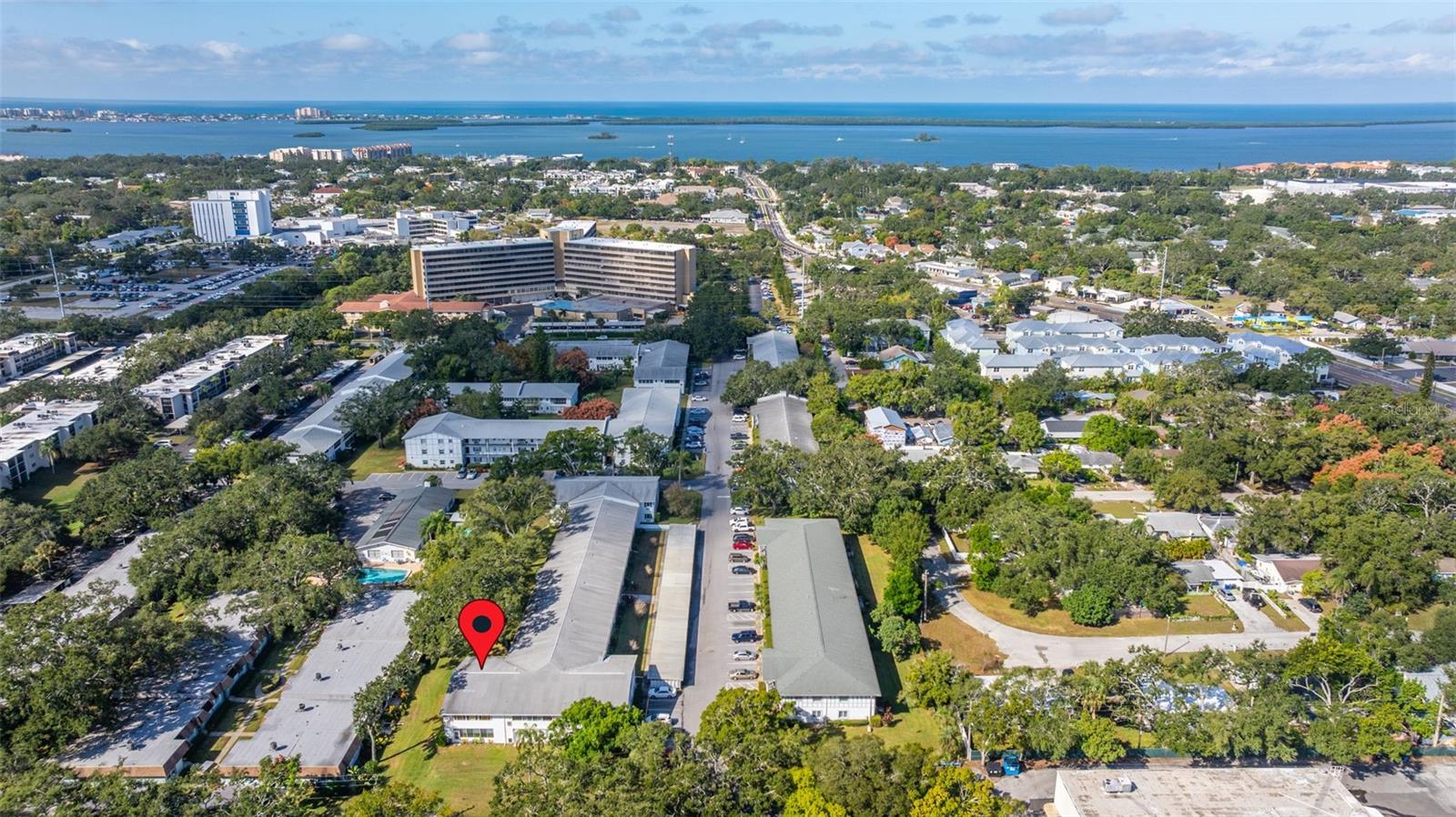 DOUGLAS ARMS - Residential