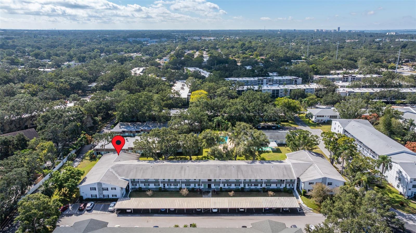 DOUGLAS ARMS - Residential