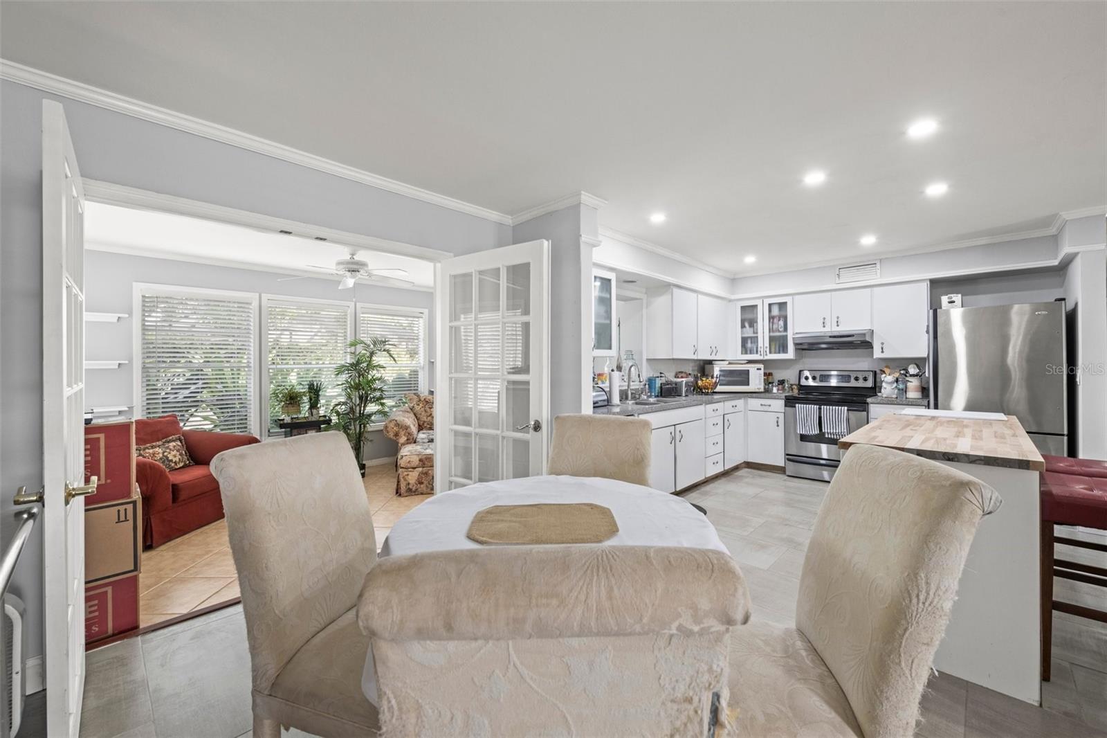 POINTE WEST - Residential