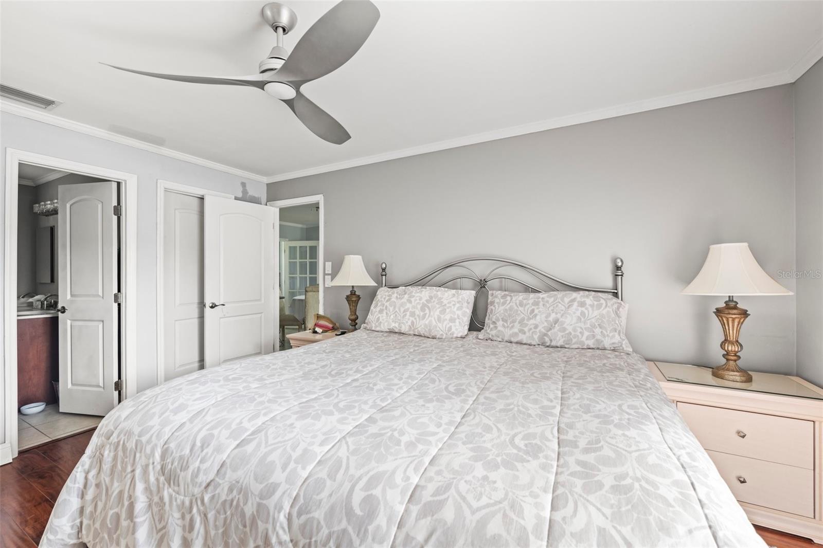 POINTE WEST - Residential