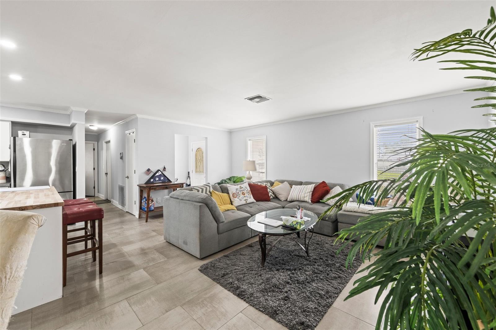 POINTE WEST - Residential