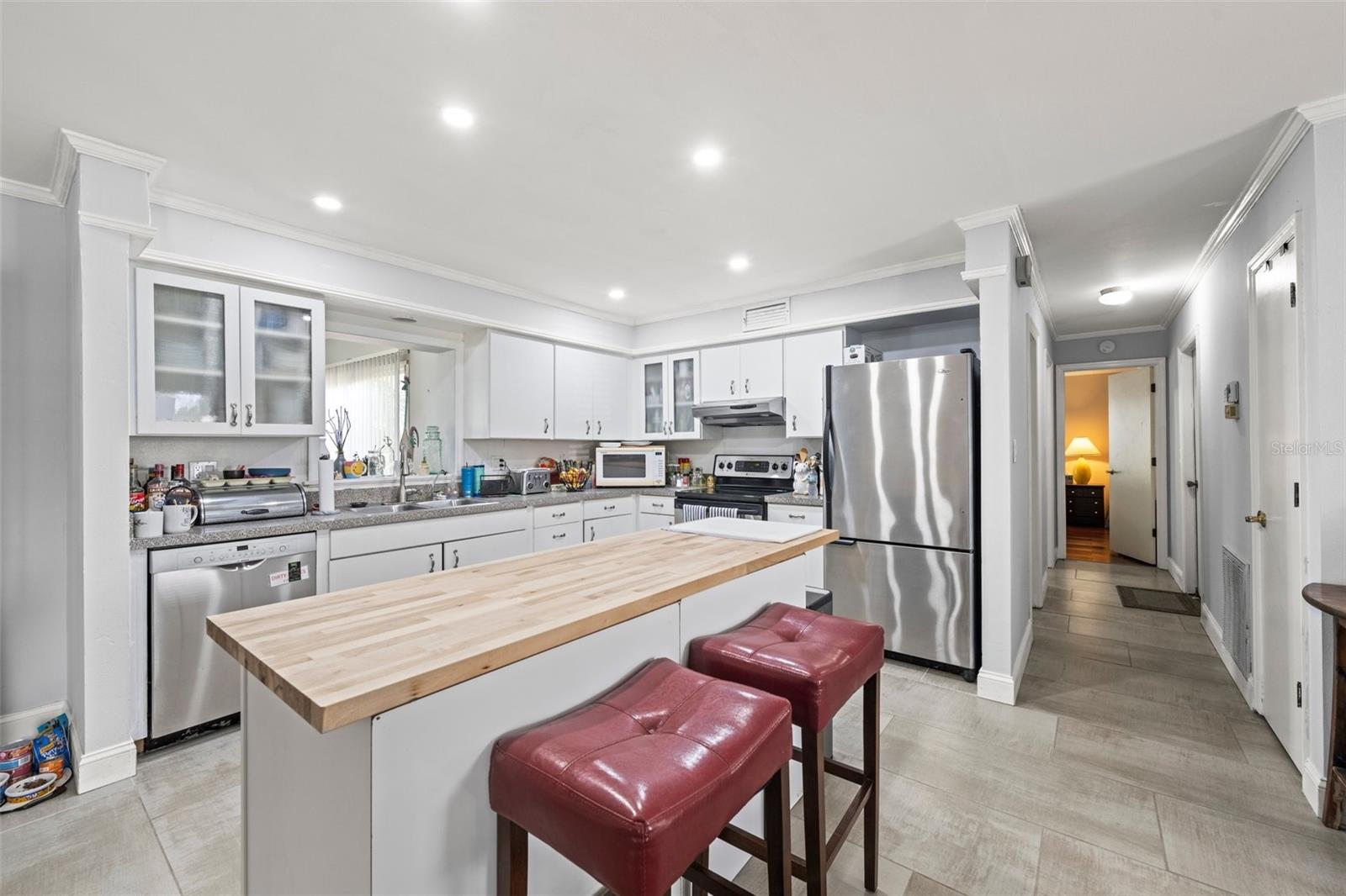 POINTE WEST - Residential