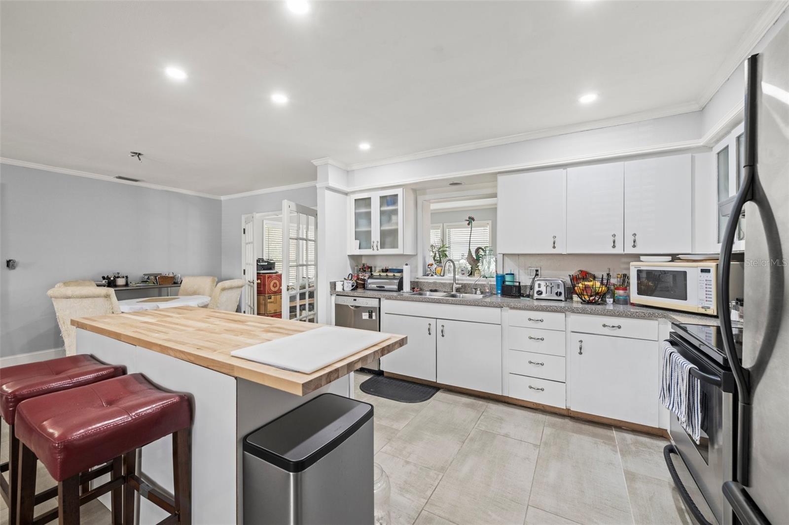 POINTE WEST - Residential