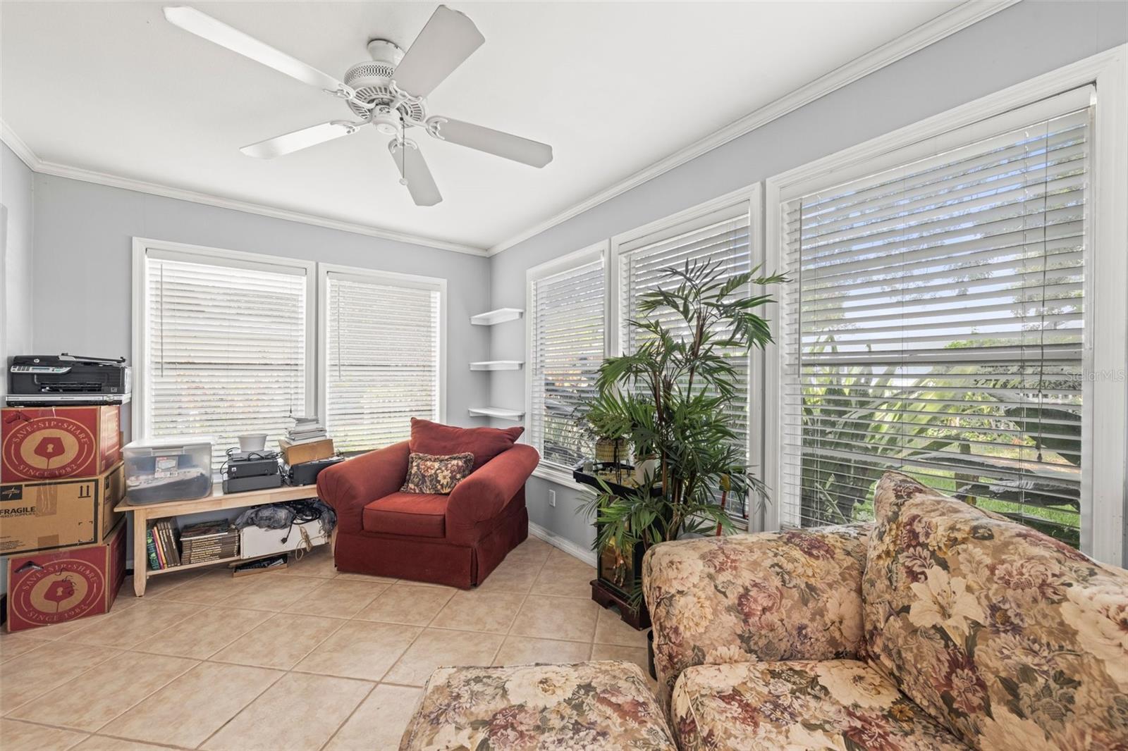 POINTE WEST - Residential