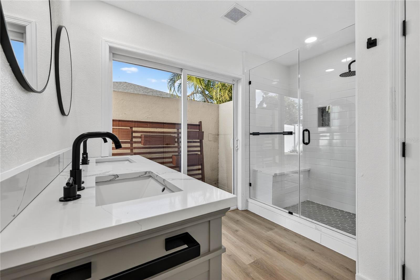 STEPHENSON MANOR UNIT 2 6TH ADD - Residential