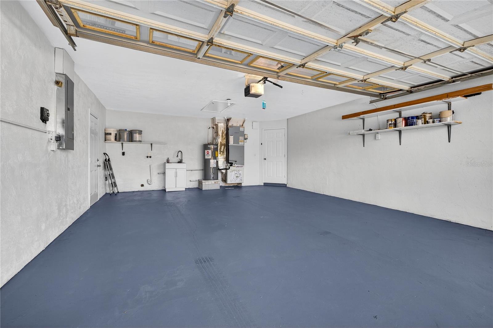 STEPHENSON MANOR UNIT 2 6TH ADD - Residential