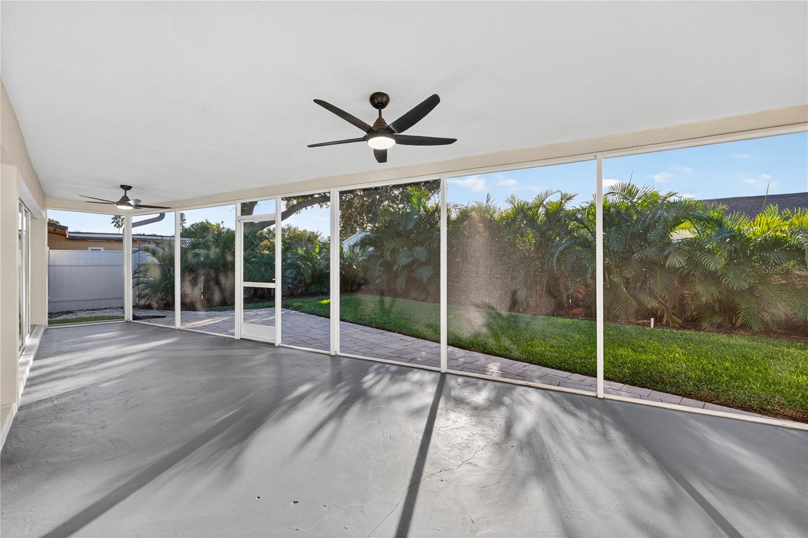 STEPHENSON MANOR UNIT 2 6TH ADD - Residential