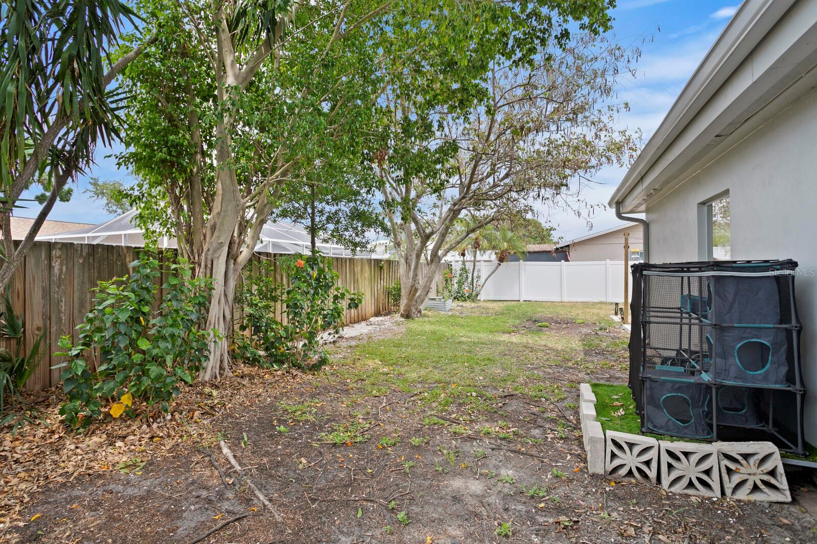 BAY CREST PARK UNIT 17 - Residential