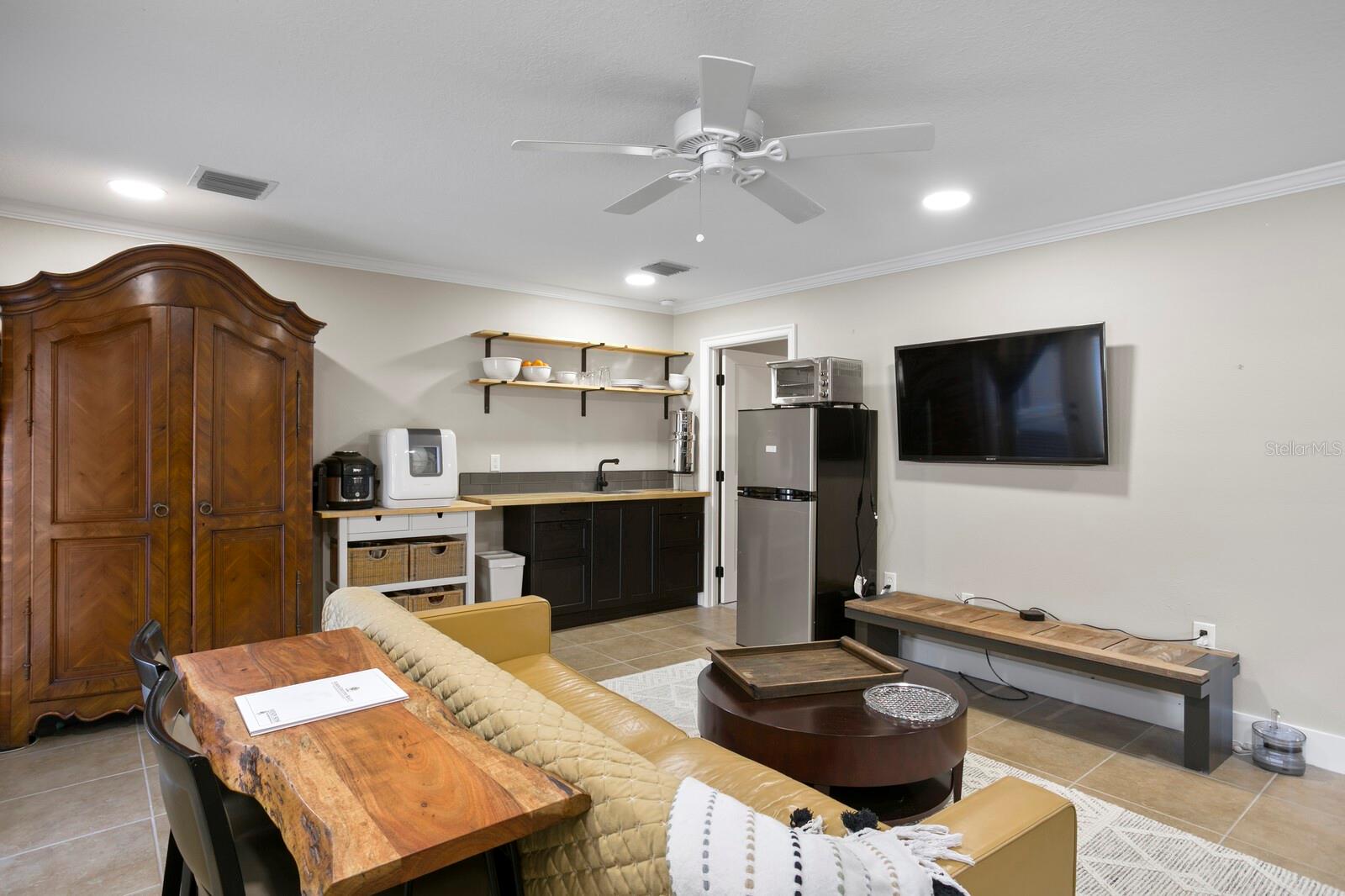 BAY CREST PARK UNIT 17 - Residential