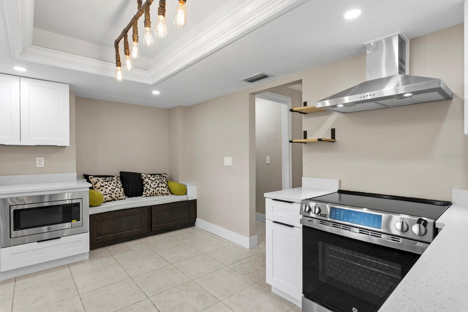 BAY CREST PARK UNIT 17 - Residential