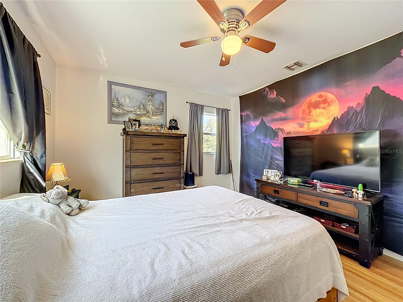 FRUITLAND PARK WHITNEYS - Residential