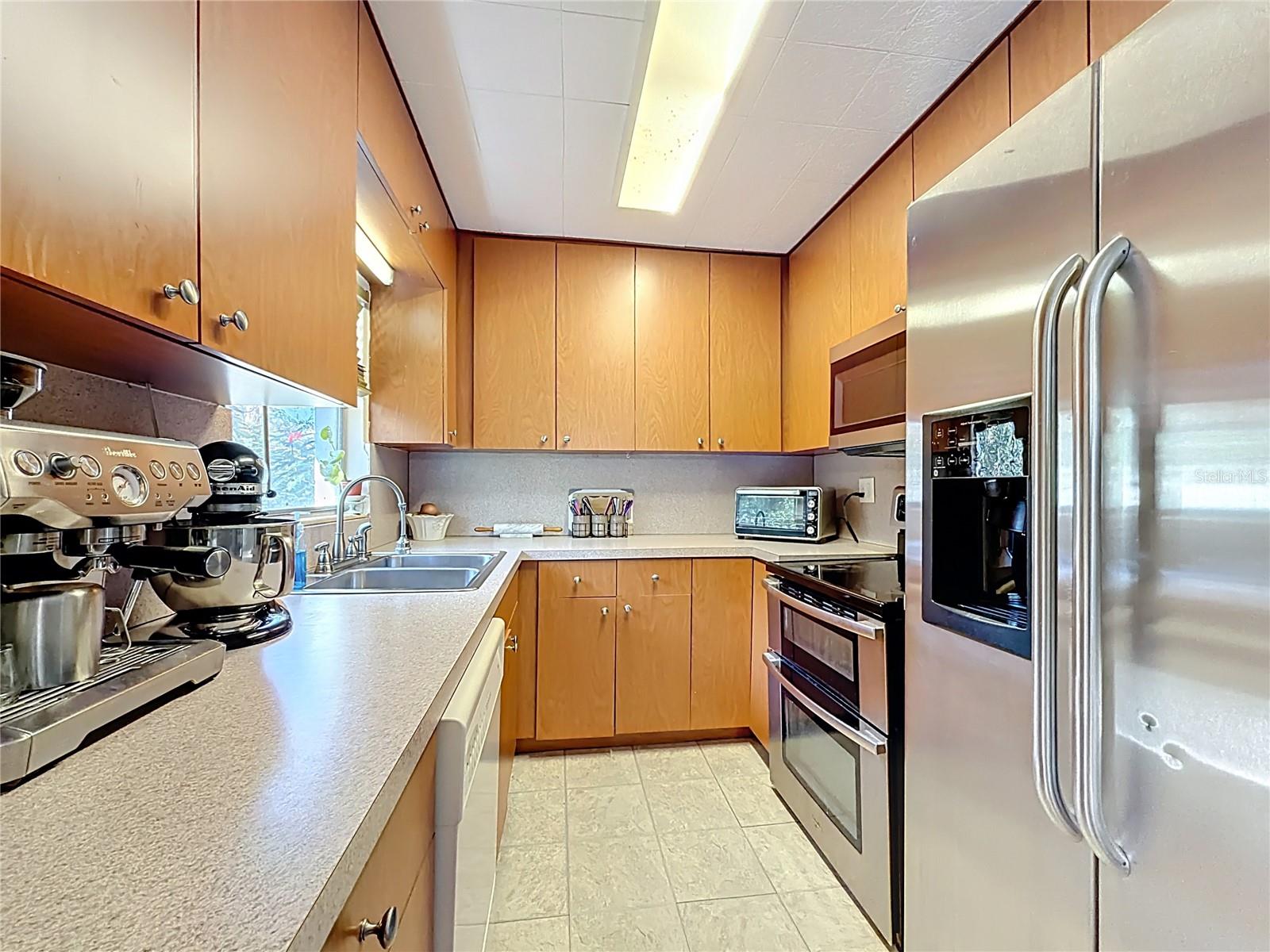 FRUITLAND PARK WHITNEYS - Residential