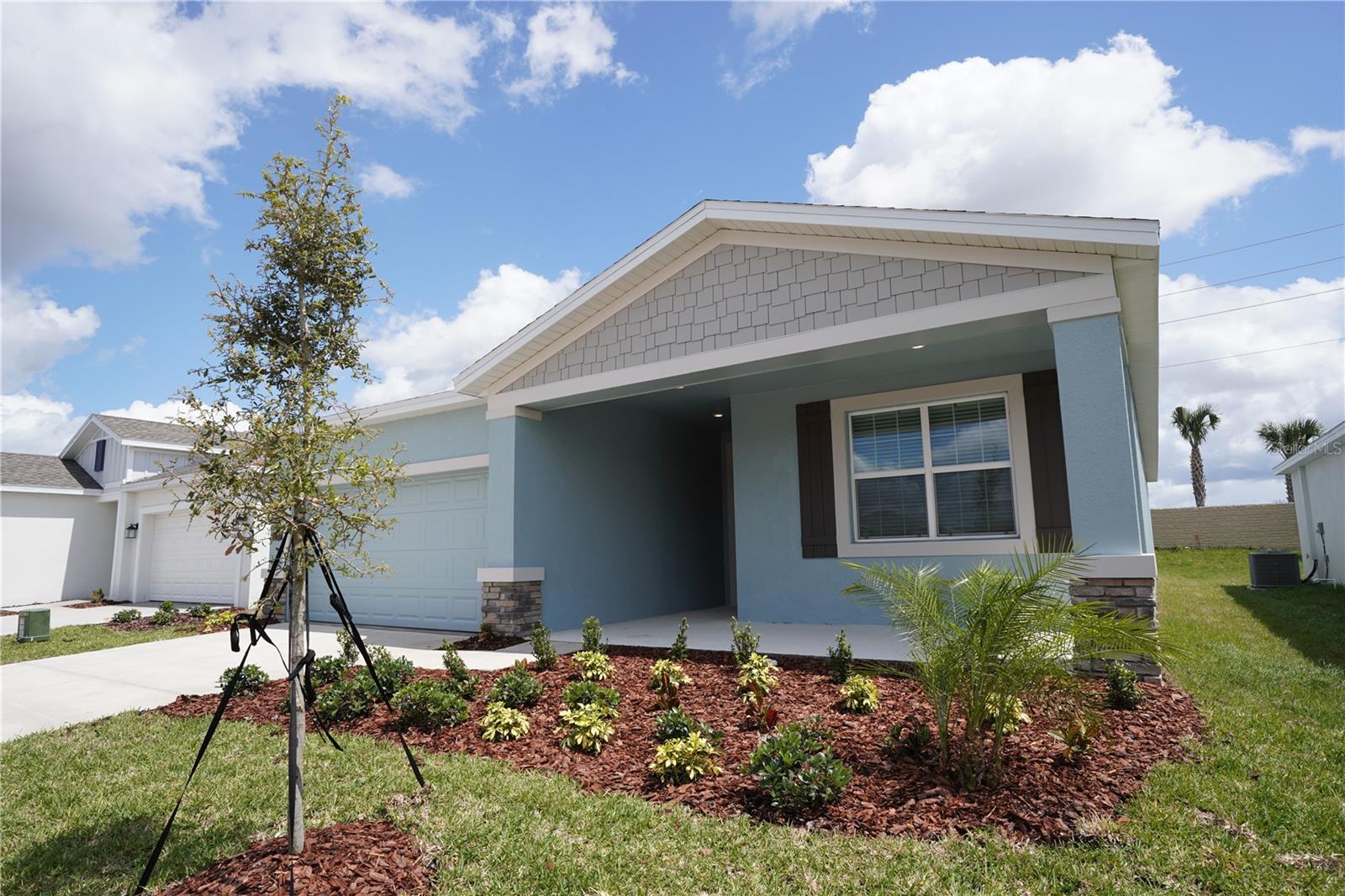 CASCADES PH 1A & 1B - Residential Lease