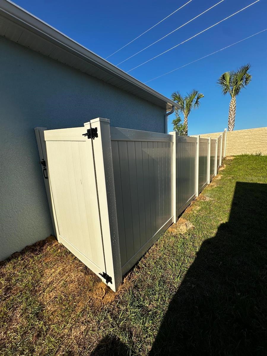 CASCADES PH 1A & 1B - Residential Lease