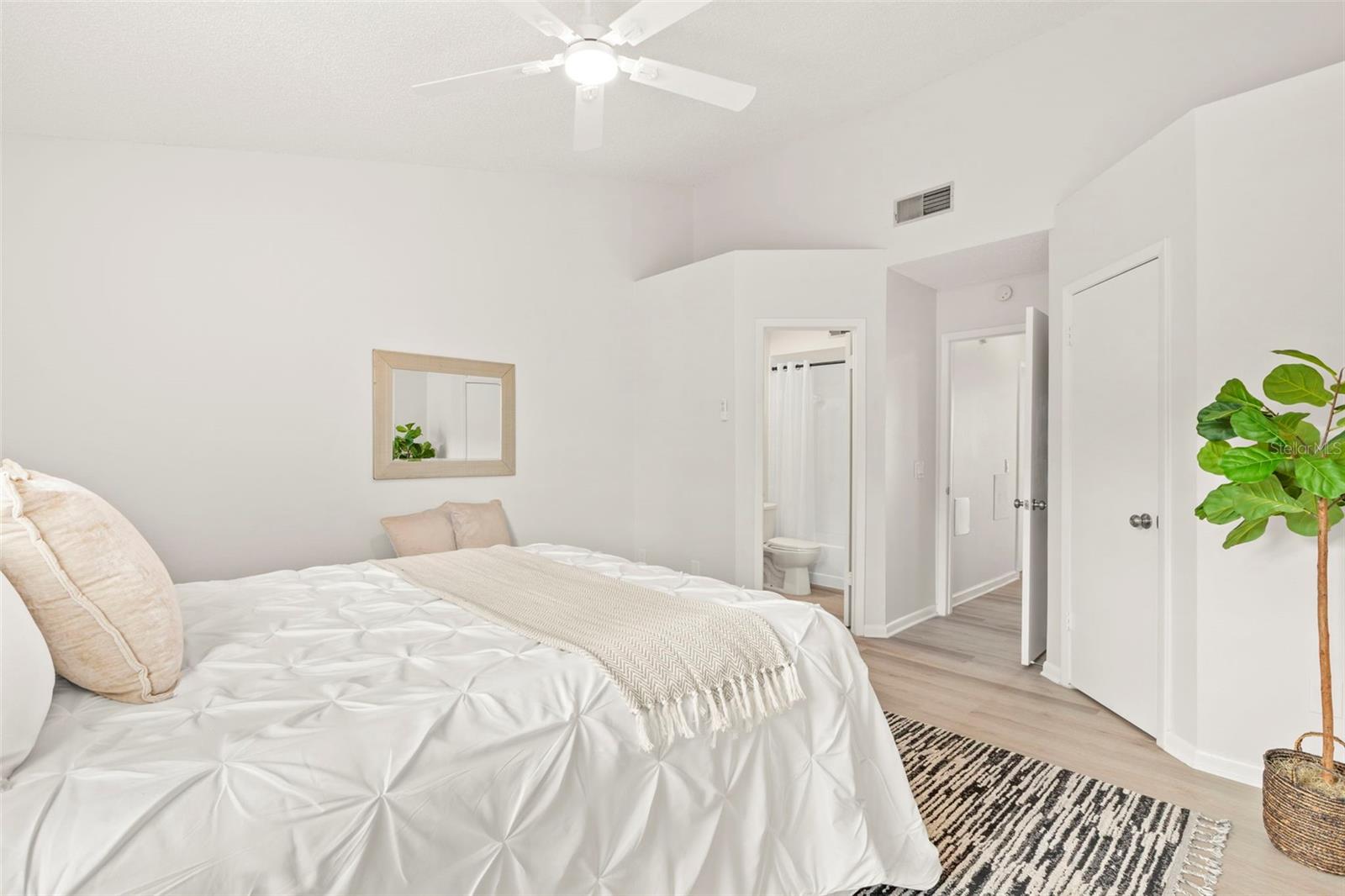 PINEBROOK ESTATES - Residential