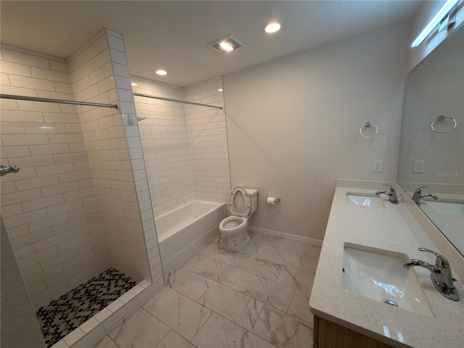 DIMORA PARK CONDO - Commercial Sale