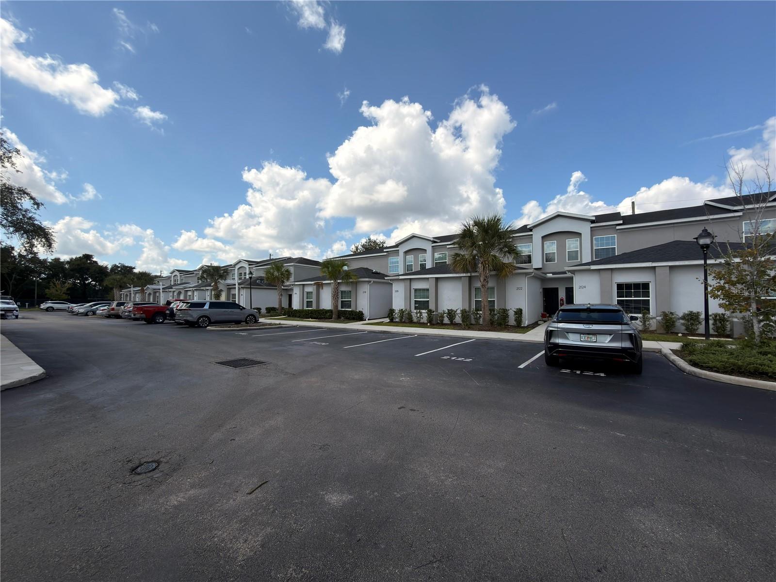 DIMORA PARK CONDO - Commercial Sale