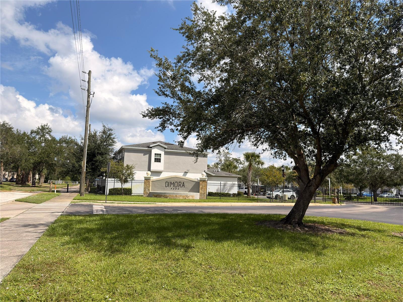 2124 PENNY LANE