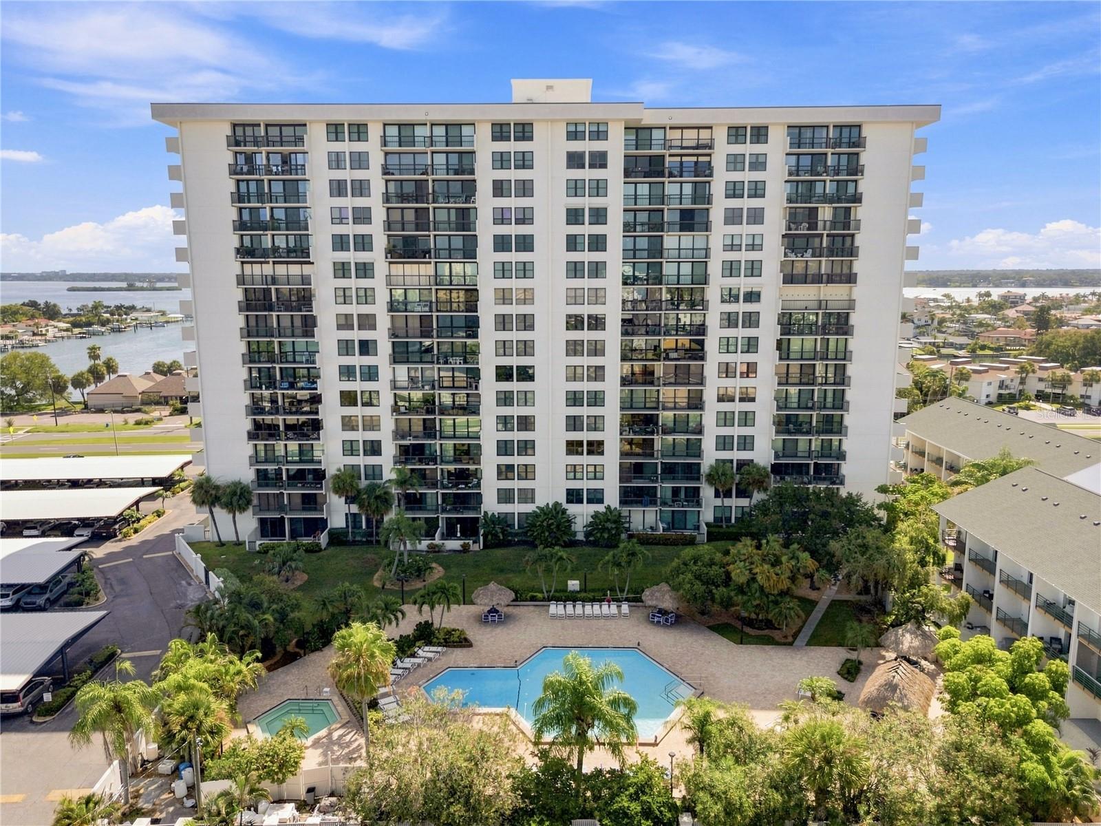 400 ISLAND WAY 411