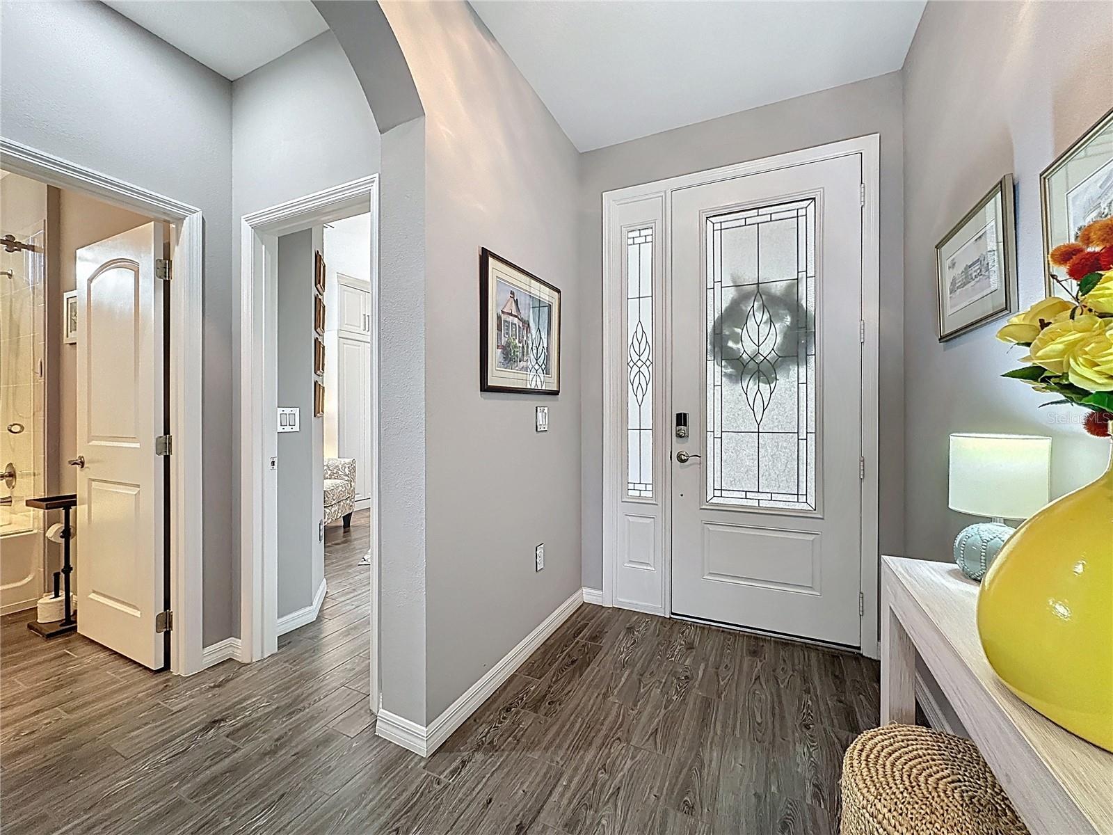 CASCADES OF GROVELAND (TRILOGY) - Residential