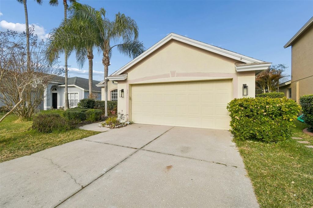 Photo of 3311 Stonebridge Trail, Valrico, FL 33596 (MLS # TB8482047)