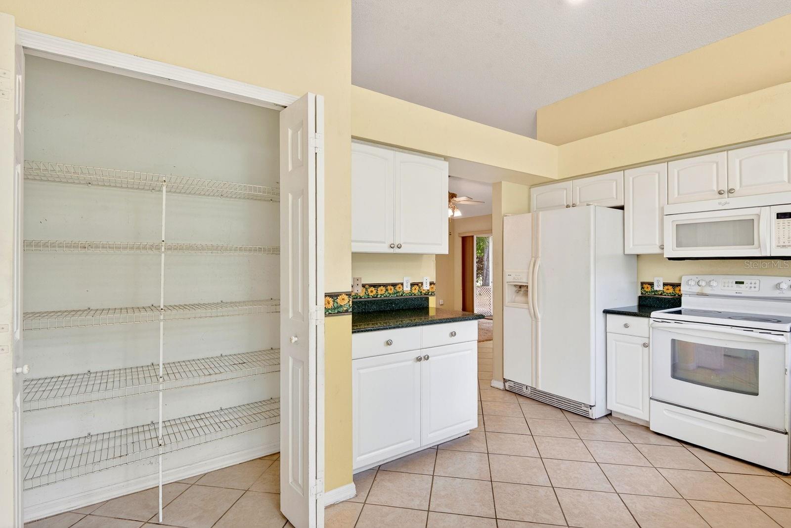 CREEKWOOD PH ONE SUBPHASE I UNIT B2B3 - Residential