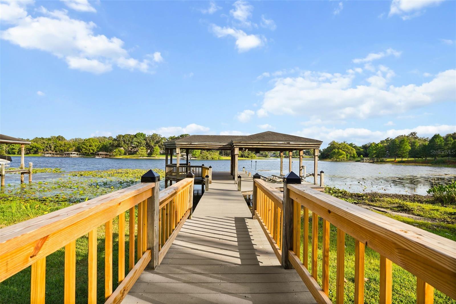 LAKE SYBELIA SHORES - Residential