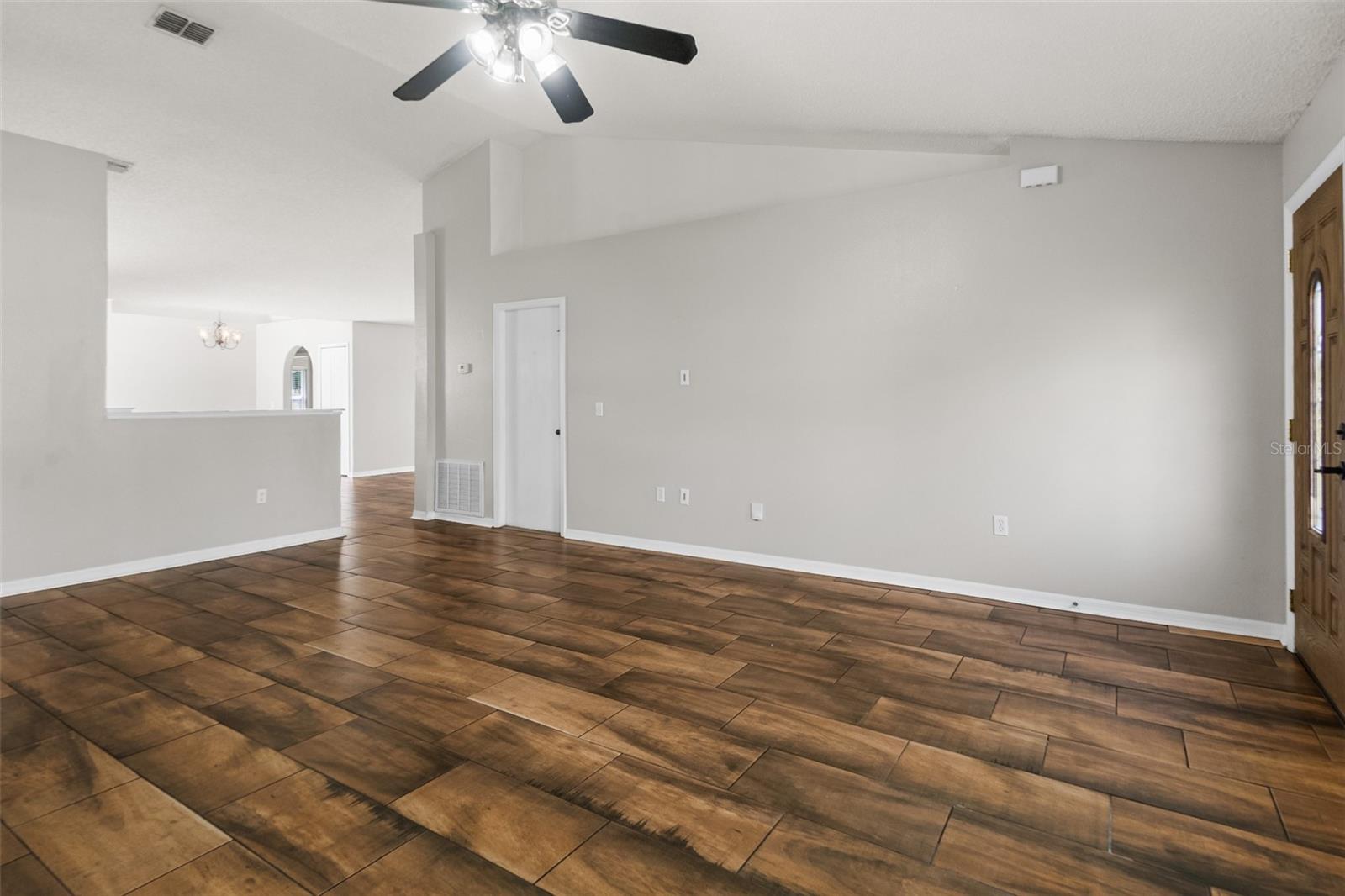 51 BEAVERDAM LANE