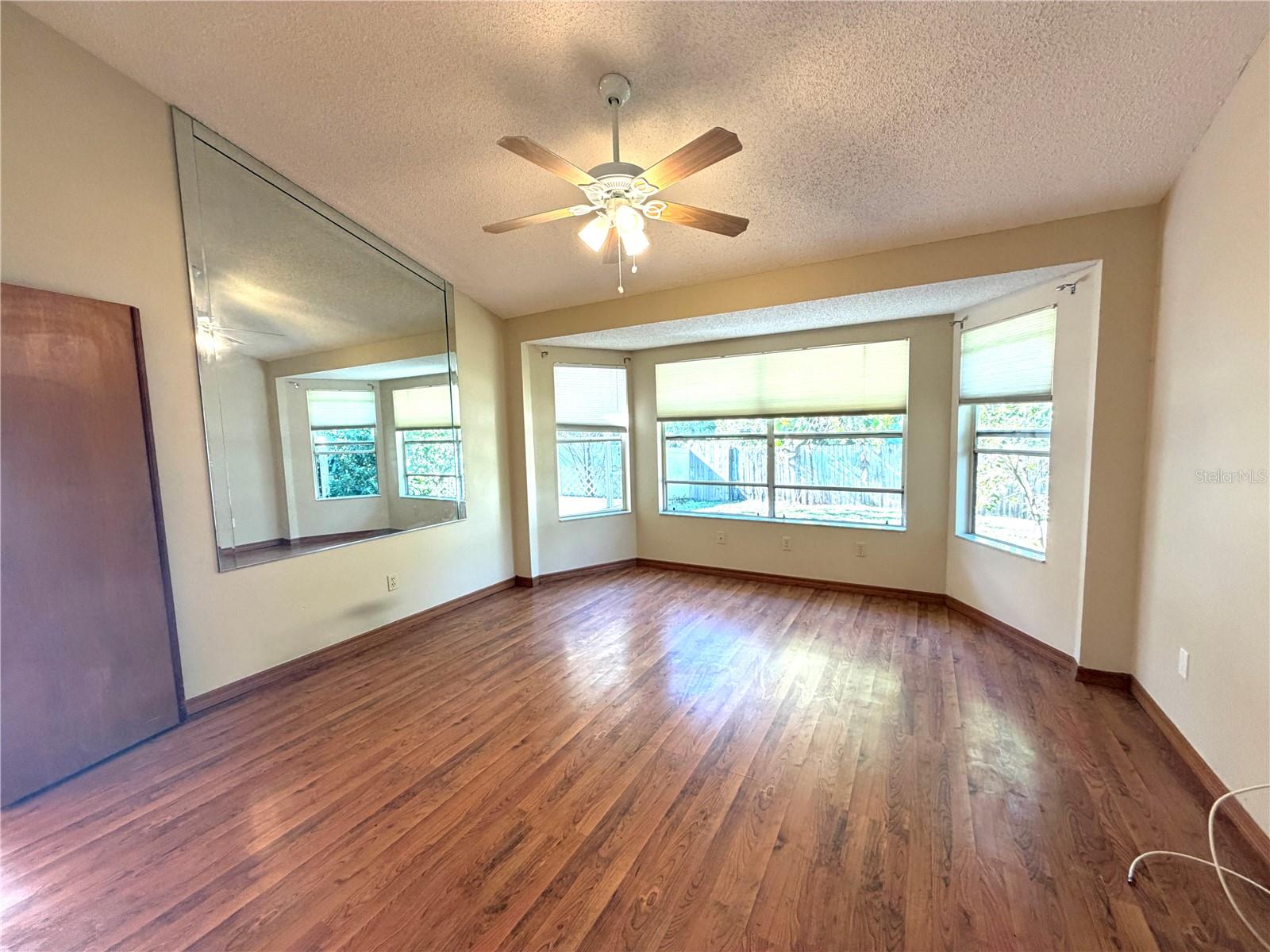 CROSSINGS REMINGTON OAKS AT - Residential