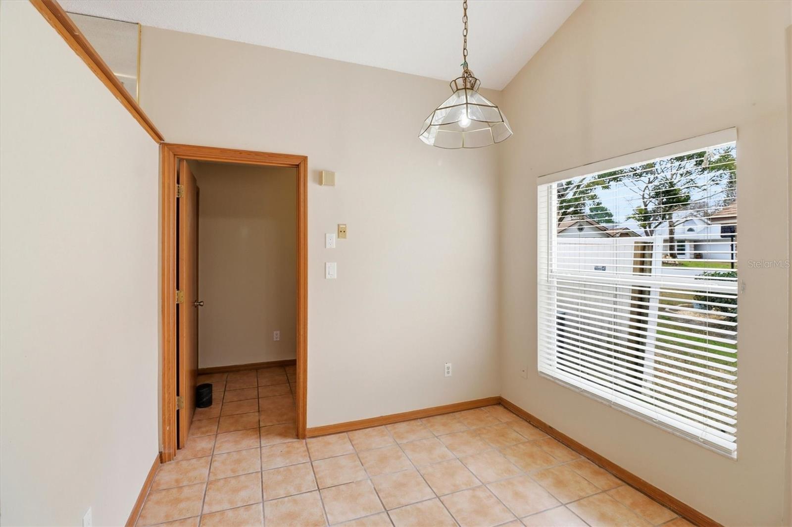 CROSSINGS REMINGTON OAKS AT - Residential