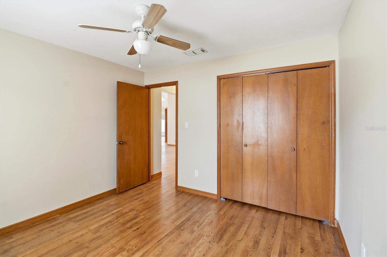 CROSSINGS REMINGTON OAKS AT - Residential