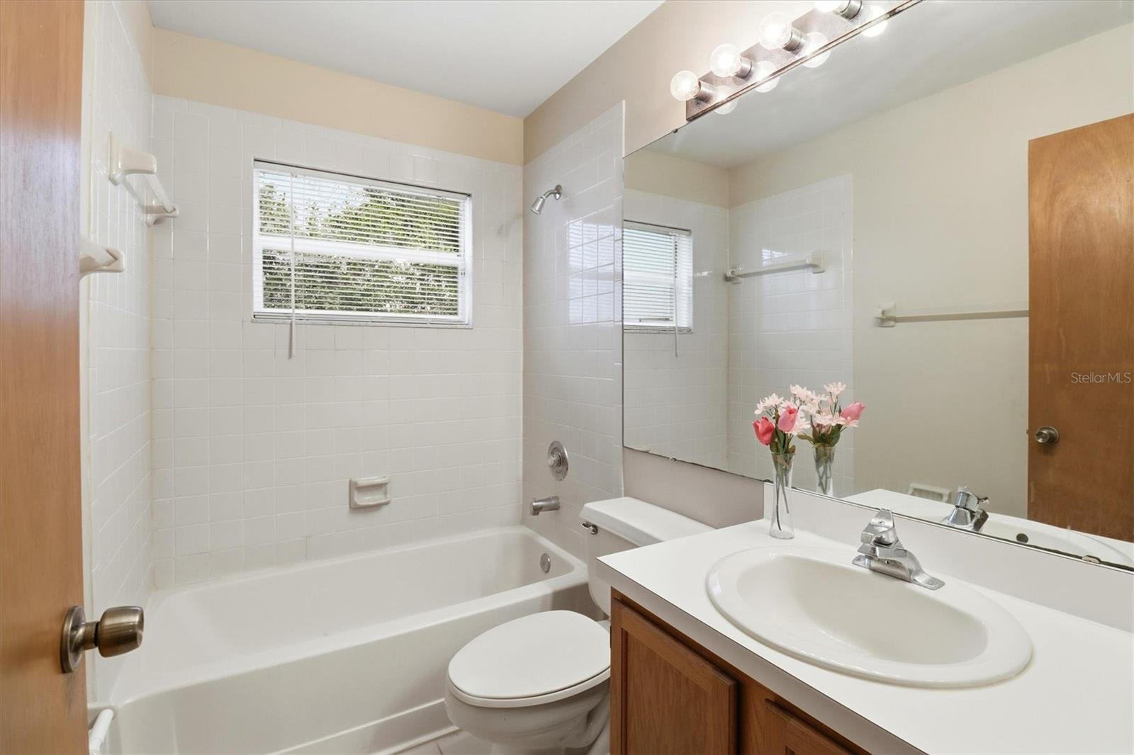 CROSSINGS REMINGTON OAKS AT - Residential