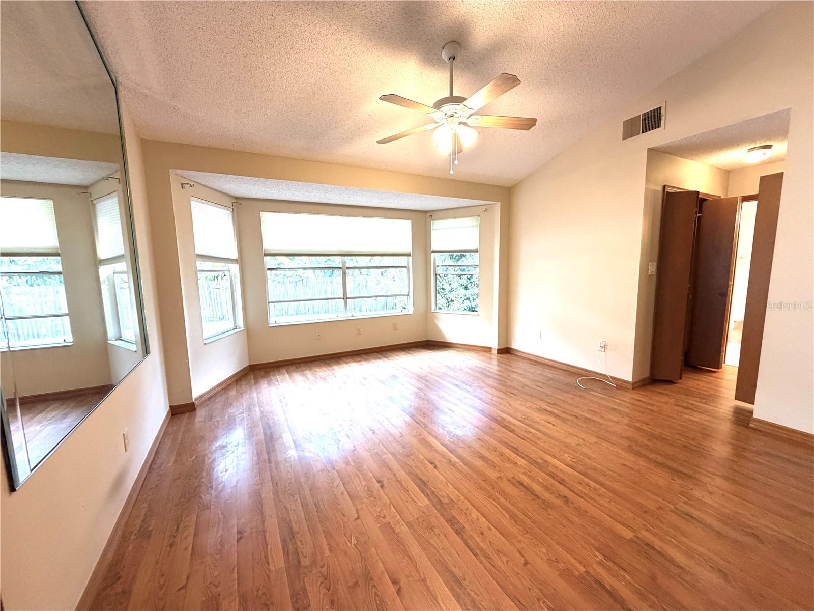 CROSSINGS REMINGTON OAKS AT - Residential