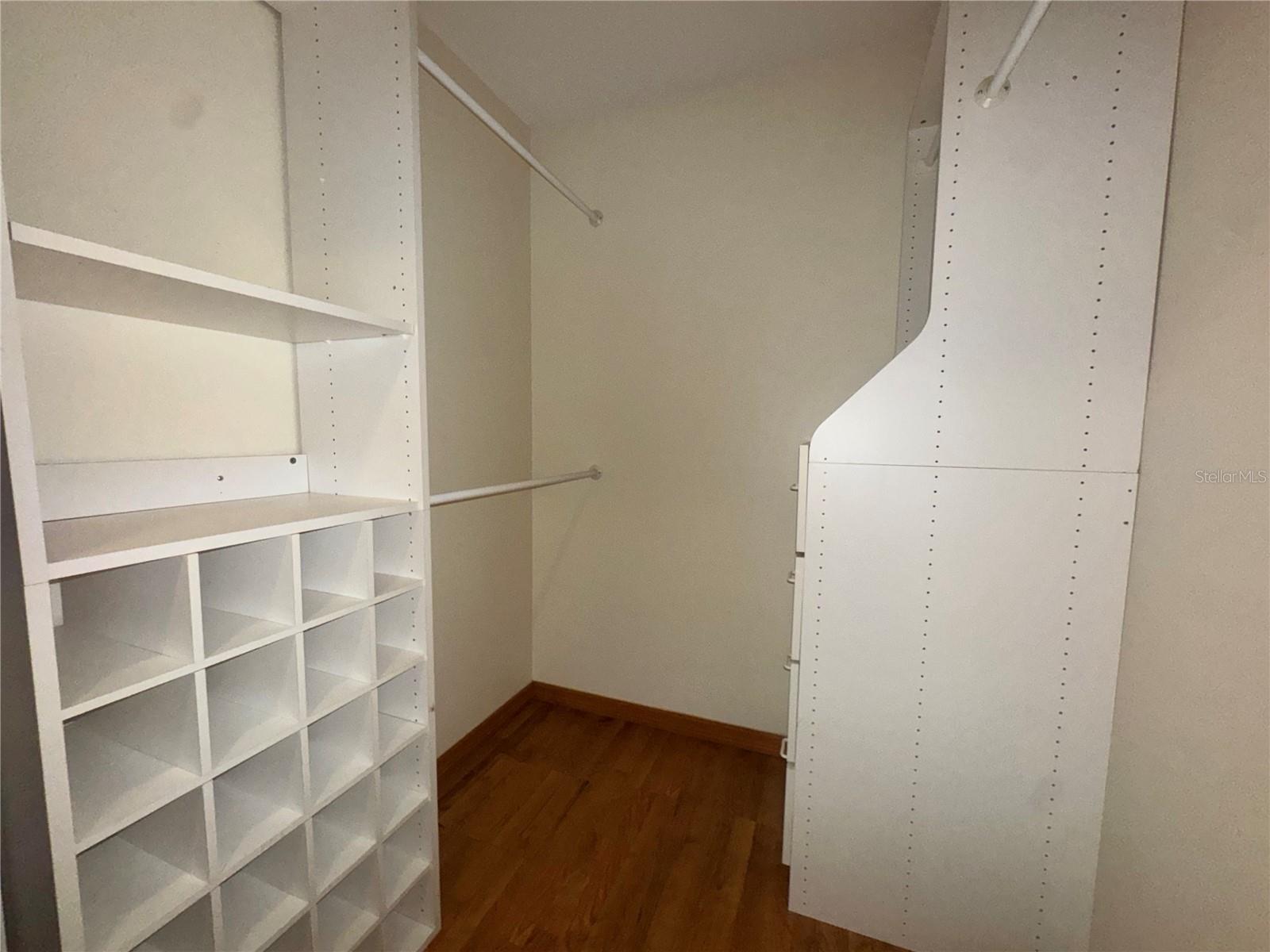 CROSSINGS REMINGTON OAKS AT - Residential