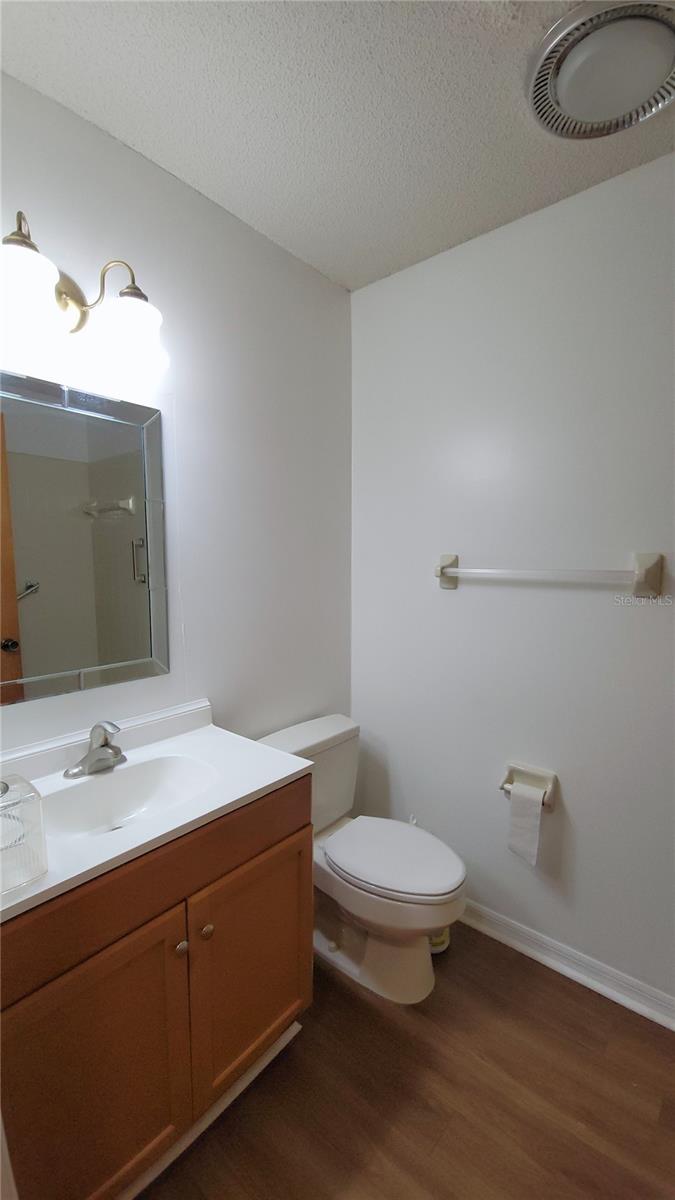 BREEZEWOOD VILLAGE CONDO PH 01-04 - Residential