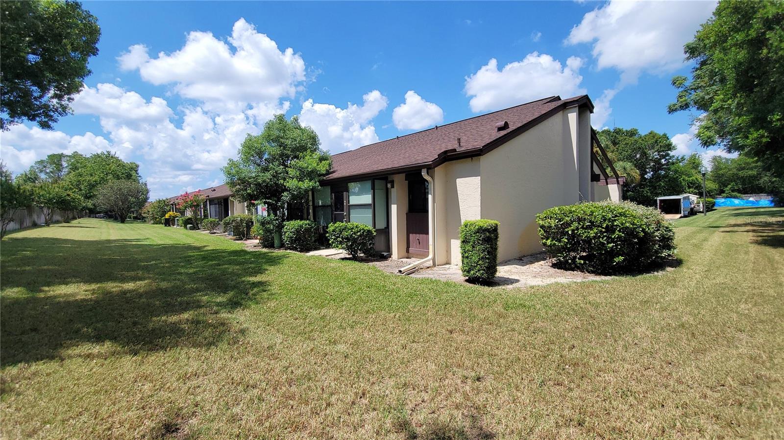 BREEZEWOOD VILLAGE CONDO PH 01-04 - Residential
