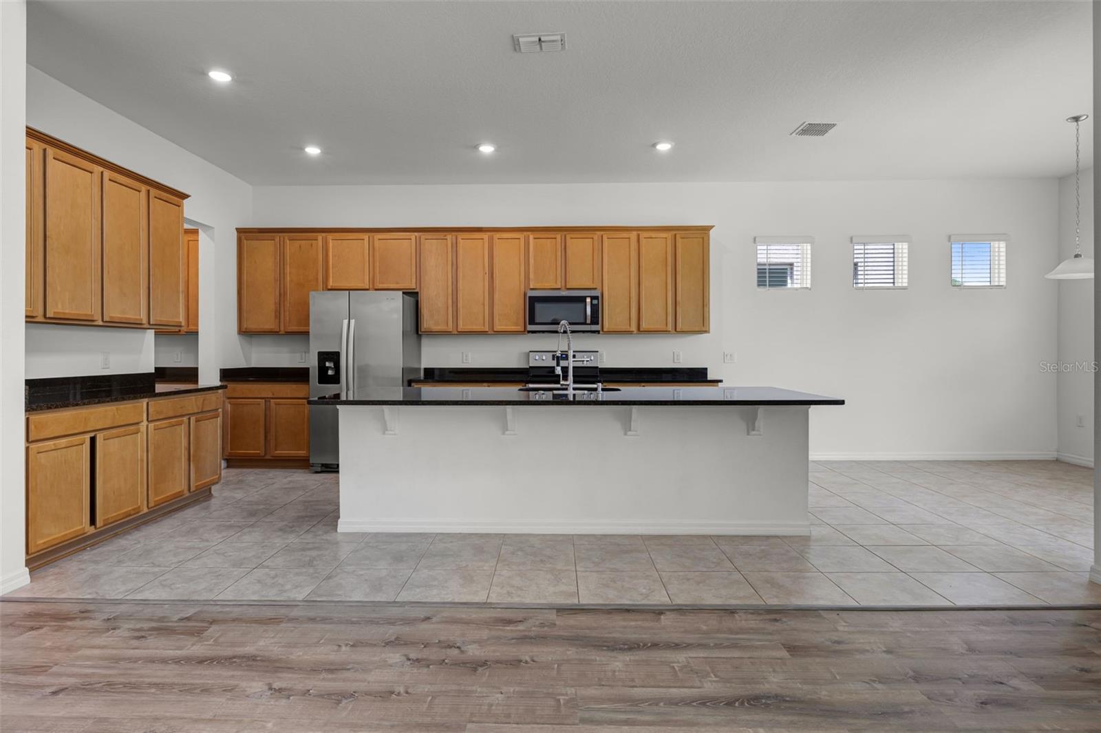 10037 AUSTRINA OAK LOOP