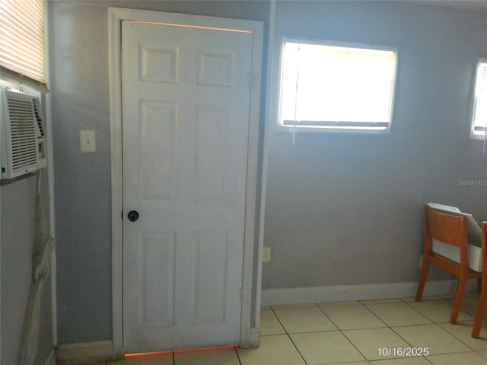 BONNIE SHORES SUB - Residential Lease