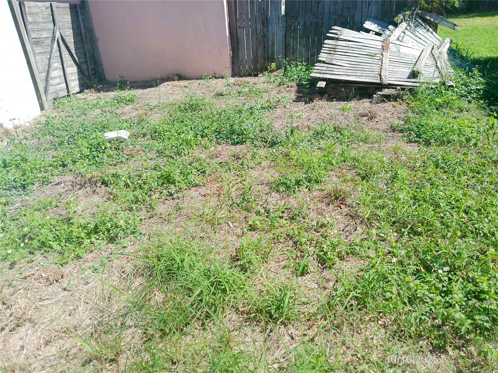 BONNIE SHORES SUB - Residential Lease